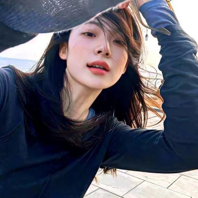 圈养的妇女
